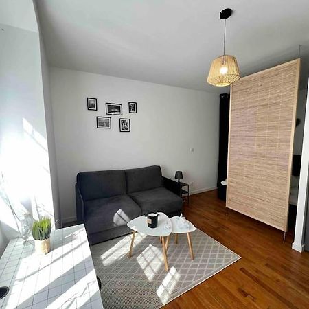 Appartement Climatise / Centre-Ville / 4 Personnes بُيزانكون المظهر الخارجي الصورة